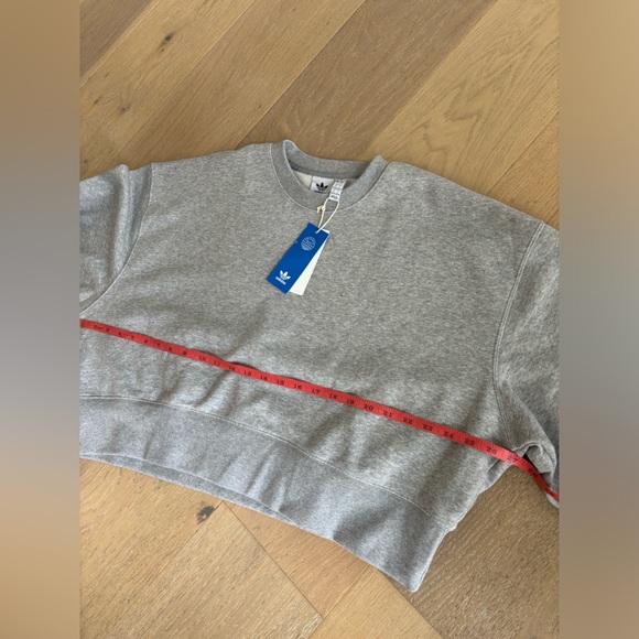 adidas Originals Adicolor Essentials fleece Crew Sweatshirt large grey Heather - Picture 8 of 9